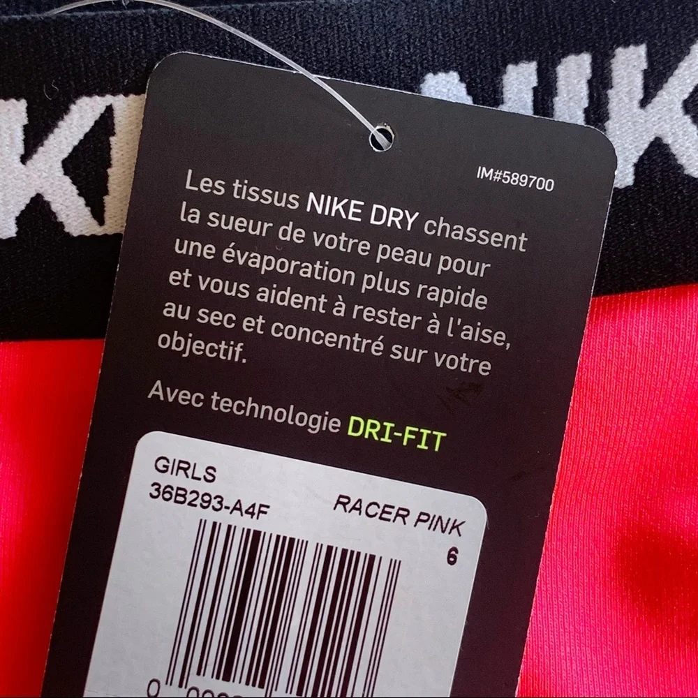🌸New🌸 Nike Girls stretch Legging Size 5-6Y Hot Pink NWT